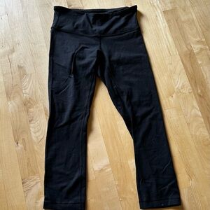 3/$20 ✨ - Lululemon Cropped Black Leggings